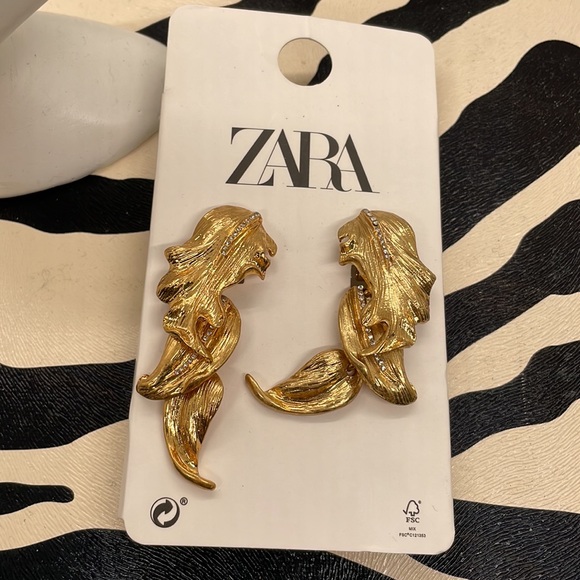 Gold Zara Dangling Textured Leafs & Rhinestones. Statement Large, Pierced, Fall - Picture 4 of 8